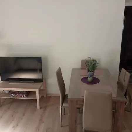 Ferienwohnung House With Yard In Center Of Kalamata Exterior foto