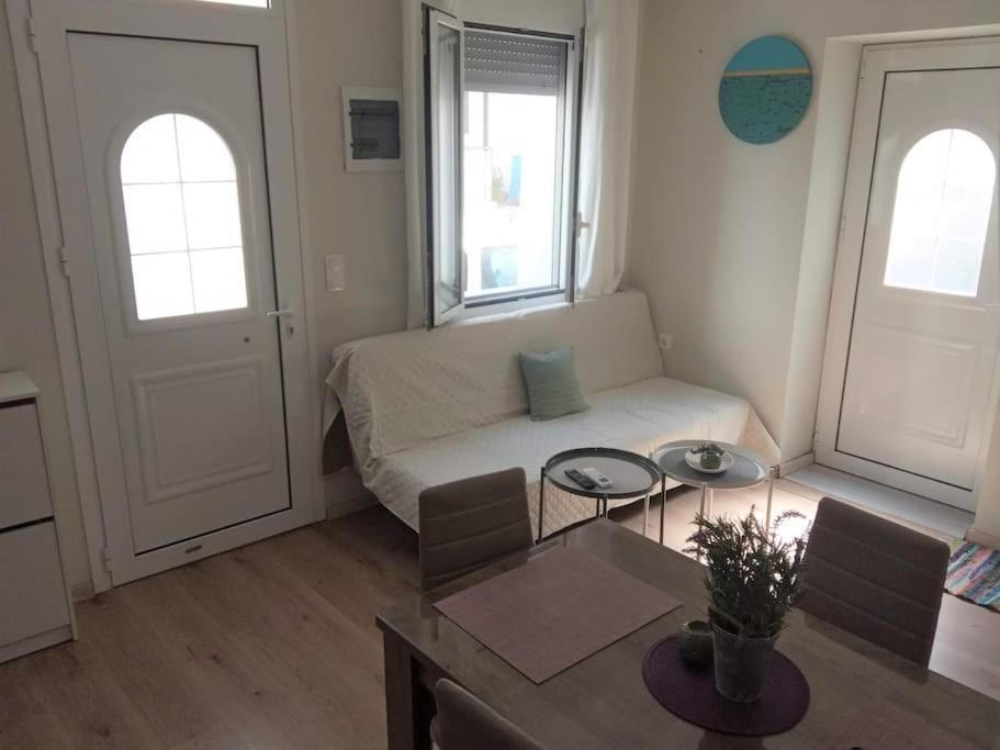 Apartment House With Yard In Center Of Kalamata